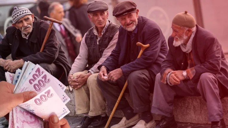 Sedat Hastürk: “Emekliler Açlığa Mahkûm Ediliyor, Bu Düzen Değişecek!”