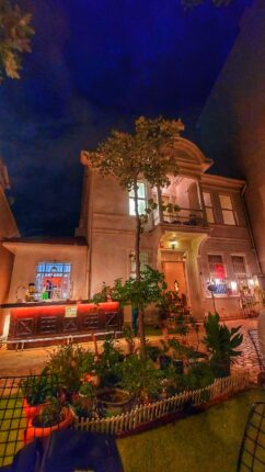 BURSA’NIN GÖZBEBEĞİ: ÇAĞLAYAN KONAK 140 YAŞINDA!