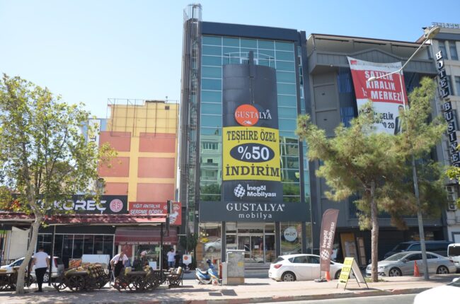 GUSTALYA MOBİLYA’YA KALİTE ONUR BELGESİ!