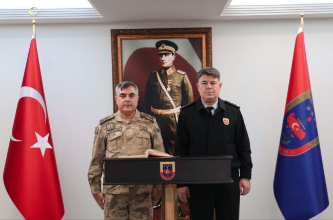 Tuğgeneral Hamdi Gülpınar’dan Bursa İl Jandarma Komutanlığı’na Ziyaret