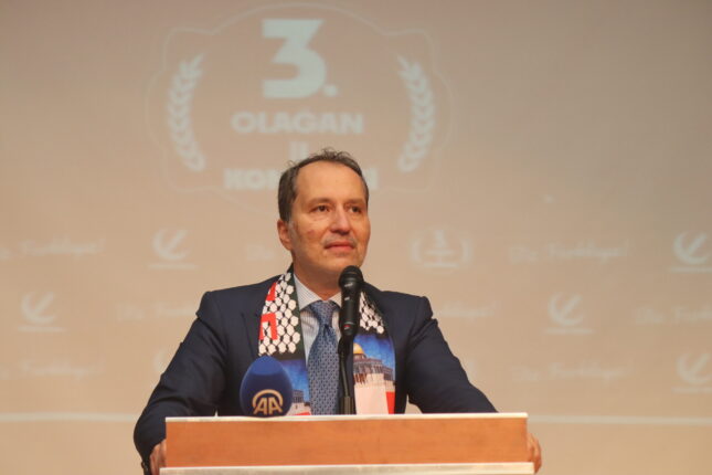 Erbakan’dan İktidara Sert Çıkış: “Küresel Sisteme Teslim Olmuş Bir Yönetimle Karşı Karşıyayız”