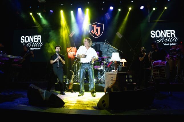 Soner Arıca ile Muhteşem Gece