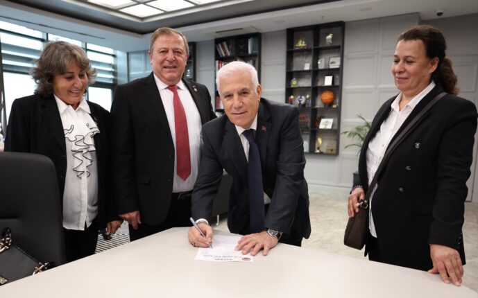 Bursalı Emeklilere Başkan Bozbey’den Tam Destek Sözü