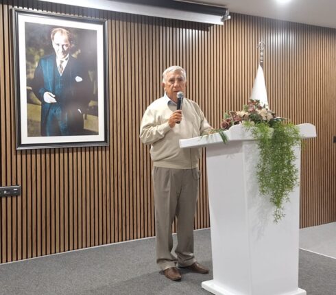 Nazım Hikmet Bursa’da Anıldı: “Dizeleriyle Yaşayan Bir Vicdan”