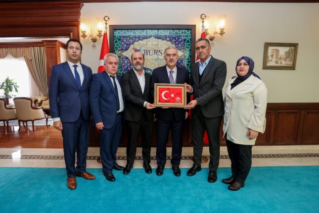 Ziya Sözen ve Heyetinden Bursa Protokolüne Anlamlı Ziyaret