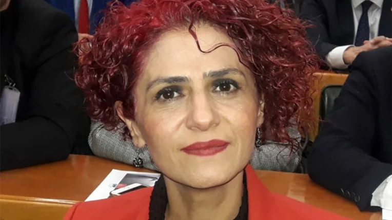 GÖNÜL BORAN ÖZÜPAK: “İTİBAR TEZGAH ALTINDA, HALK GEÇİM DERDİNDE”