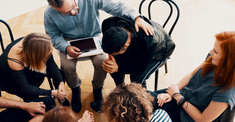 “Beş Çocuk Çağrısı: Gençlerin Gelecek Kaygısı Neden Görmezden Geliniyor?”