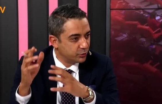 Bursa 1326 Spor Kulübü Başkanı Mehmet Emir Aksoy’dan 24 Kasım Öğretmenler Günü Mesajı