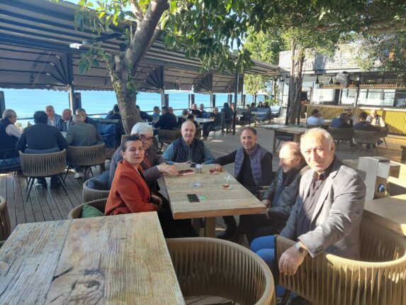 Atatürk Parkı’ndaki Kahvaltı Programı Yoğun Katılımla Gerçekleşti