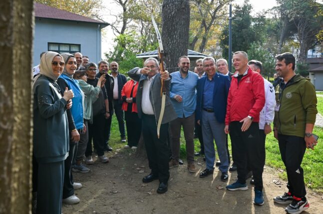 Bursa’da Öğretmenlere Özel Motivasyon Kampı: “Harekete Geç Öğretmenim”