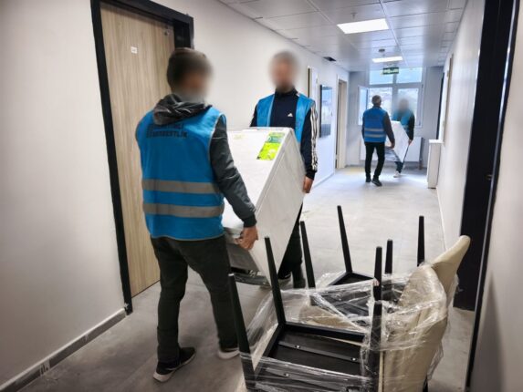 Bursa Denetimli Serbestlik Müdürlüğü’nden KYK Yurdunda Kapsamlı Temizlik ve Destek Çalışması