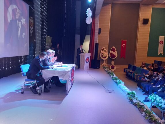 Türk Sağlık-Sen Bursa 2 No’lu Şube Kongresinde Gümbür Gümbür Mesajlar!