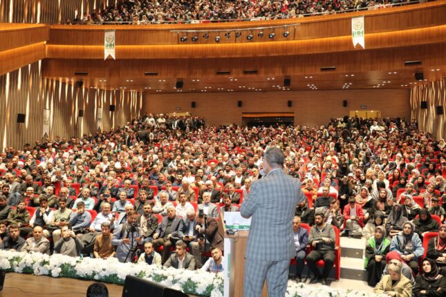 İHH Batman İnsani Yardım Derneği’nden “Gazze’nin Aydınlattıkları” Konferansı