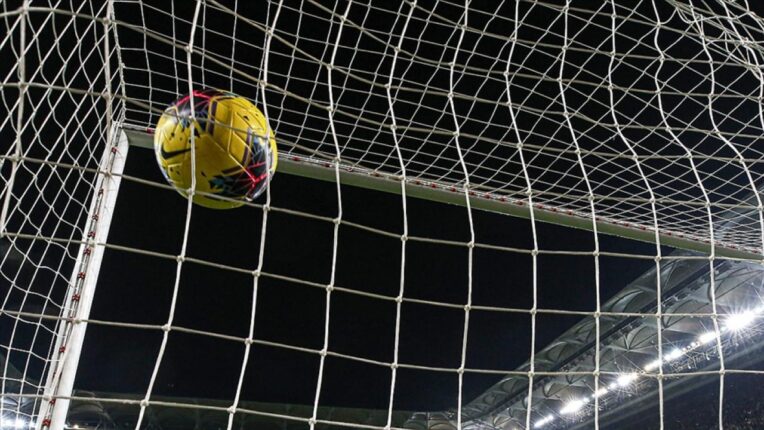 Hınıs Kaymakamlık Turnuvası’nda Şampiyon Alagöz Spor Kulübü Oldu