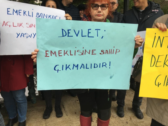 “Emekliyi, İşçiyi Açlığa, Yoksulluğa, Umutsuzluğa Terk Ediyorlar”
