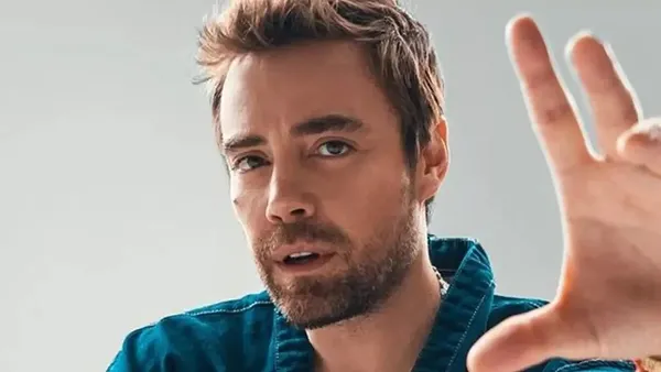 Murat Dalkılıç İstanbul’da Rekora Koştu: İki Kıtada Kapalı Gişe