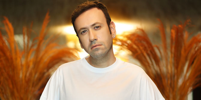 MURAT DALKILIÇ’TAN YILIN SÜRPRİZİ!     SAHNE VE MEDYA İLETİŞİMİ ÖZGÜR ARAS’A EMANET