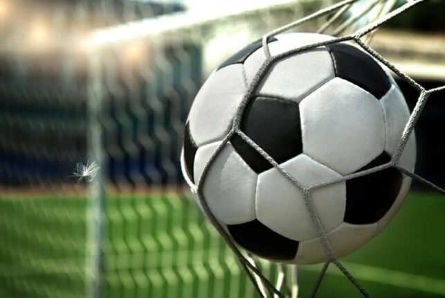 KOCA ÇINAR ZİRVEDE TEK BAŞINA..!!