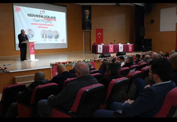 Zafer Partisi Ankara İl Başkanlığı’ndan “Güvenli Ülke, Tertemiz Türkiye” Paneli