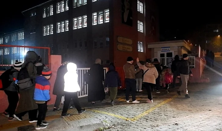 “Bu Bir Saat Meselesi Değil, Çocukların Geleceği Çalınıyor”