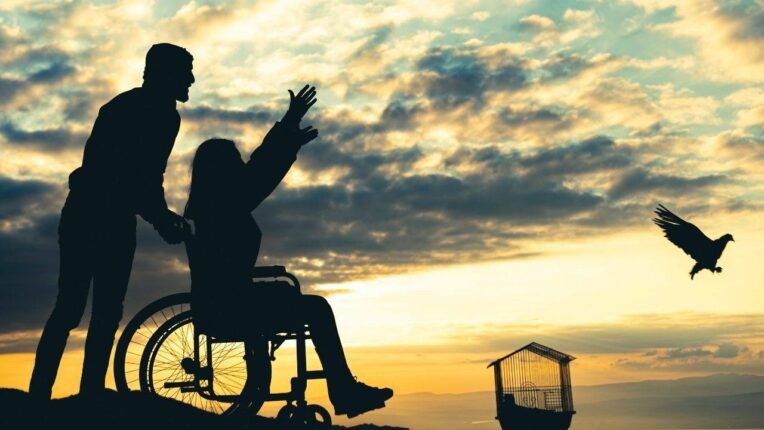 SADECE ENGELLİLER HAFTASINDA DUYARLI OLMAK YETERLİMİDİR?