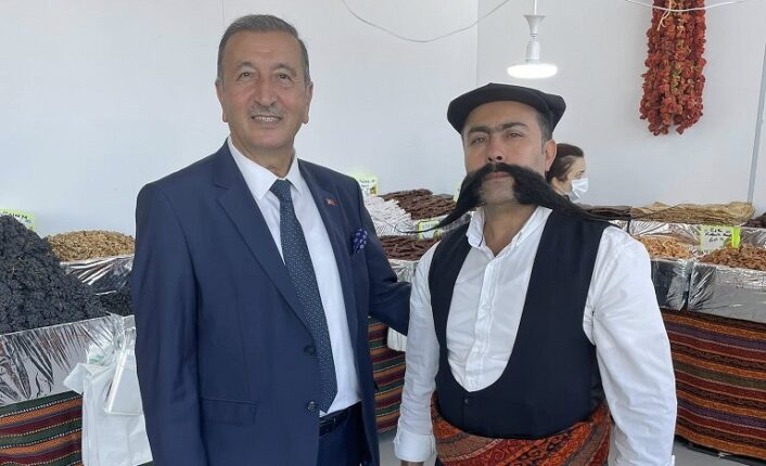 “Bu Ülke Yeniden Ayağa Kalkacaksa, Önce Sistem Değişecek!”