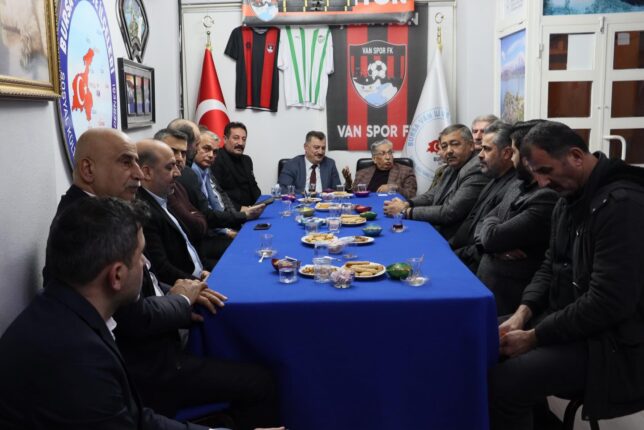 Anahtar Parti’den Bursa Van Derneği’ne Ziyaret