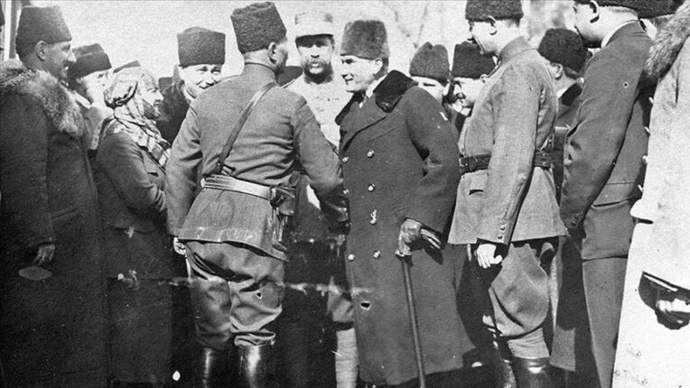 GAZİ MUSTAFA KEMAL ATATÜRK ANKARA’YI YOKTAN VAR EDEREK BAŞKENTİMİZ YAPTI.