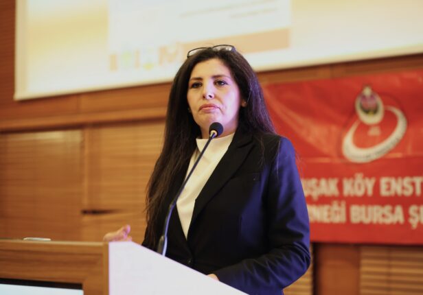 Jülide Akköprü: “Köy Enstitüleri, Bugün Eğitimde Yaşadığımız Krizin Panzehiridir”