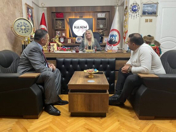 Adnan Asar’dan Esnafa Güçlü Mesaj: “Birlikteyiz, Güçlüyüz!”