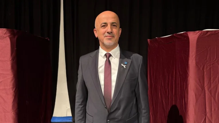 İsmail Seyis: “Bu millet unutmaz, bu ayıbı affetmez!”