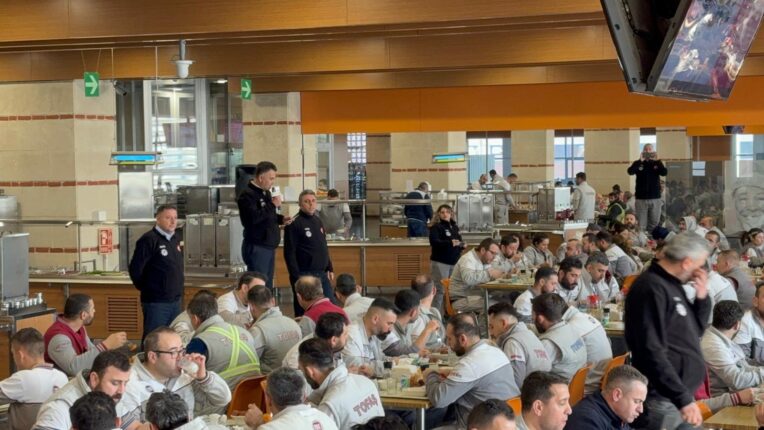 Türk Metal Sendikası Eylem Başlattı: “Bu Teklif Alın Teriyle Alaydır”