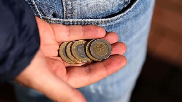 Soğuk Duvarlar Arasında Bir Yaşam Mücadelesi