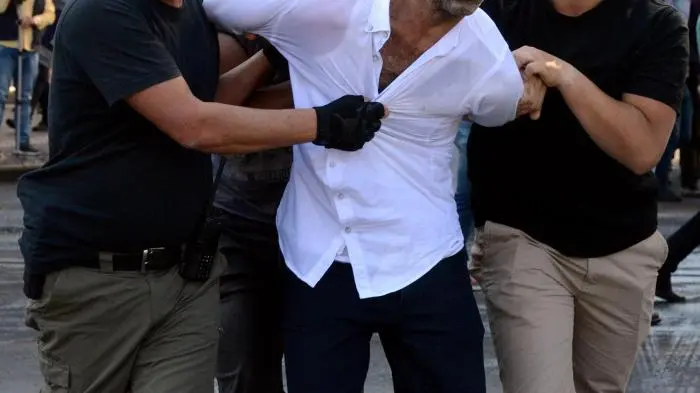 Cumhurbaşkanlığı Koruması Hakkında Şiddet İddiası: Eşini Darp Ettiği Öne Sürüldü