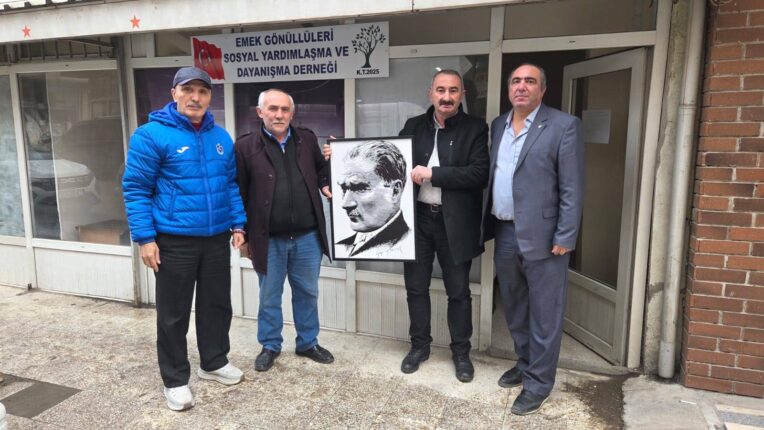 Emek’te Tek Ses: “Erken Seçim Artık Kaçınılmaz”