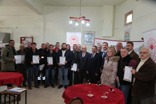 Gemlik’te “İyi Zeytin” Sertifikalı Üreticilerle Taçlandı