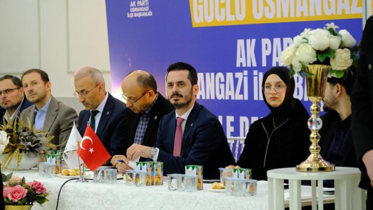 AK Parti Osmangazi’de Yunuseli-Bağlarbaşı Danışma Meclisi Toplantısı Gerçekleştirildi