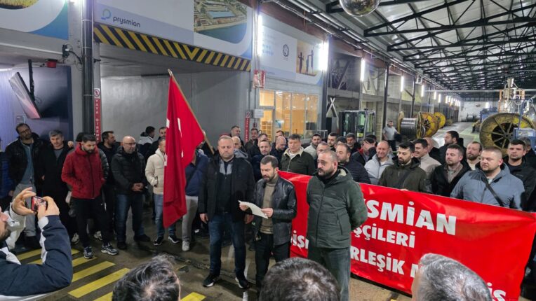 “Bu Çark Biz Olmadan Dönmez, Patronlar Artık Elini Cebine Atsın!”