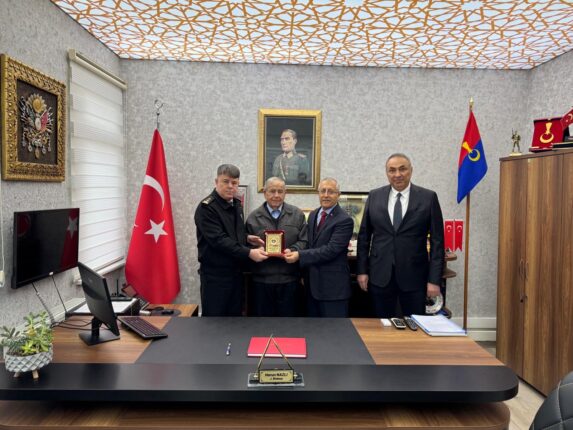 Jandarma Asayiş Vakfı’na Anlamlı Bağış