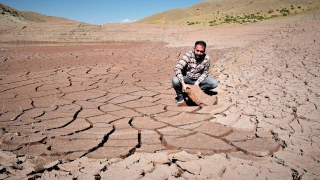 “Barajlarda Su Yok, Yer Altı Rezervleri 300 Metrede Kuruyor”