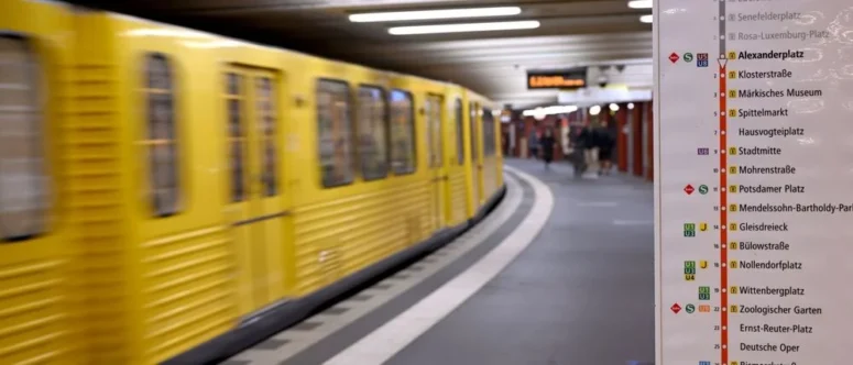 Berlin’de U-Bahn’da facia: Düşen vape’ini almak isterken 17 yaşındaki genç hayatını kaybetti