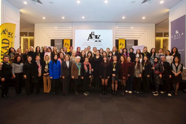 Yüz kadın çalıştayda buluştu