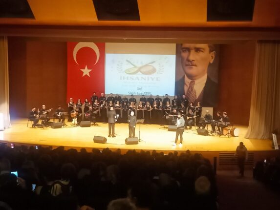 İhsaniye Mahalle Muhtarlığı’ndan Türk Halk Müziği Konseri