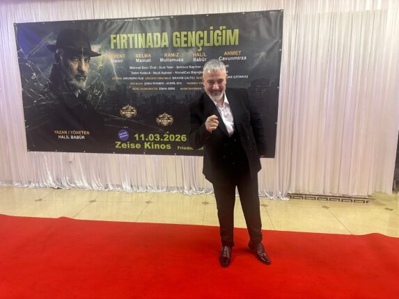 Fırtınada Gençliğim Hamburg’da Görkemli Gala ile Avrupa Seyircisiyle Buluştu