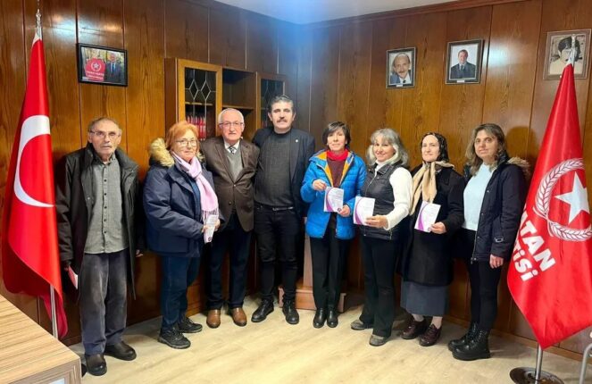 Cumhuriyet Kadınları Vatan Savunmasında!