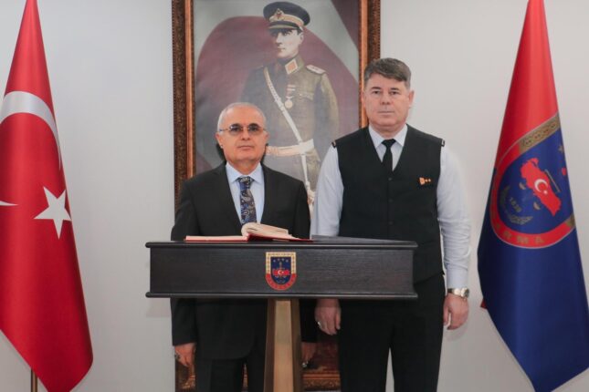 HSK Başmüfettişi Ramazan Çetin ve Beraberindeki Heyetten İl Jandarma Komutanlığına Ziyaret