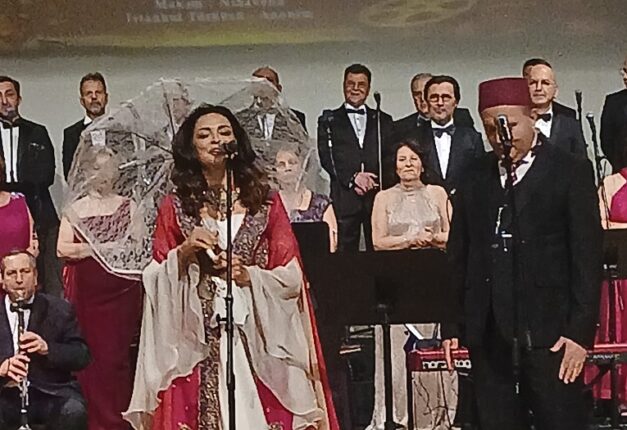 “BİR ÇOCUĞUN GÜLÜŞÜNE SES Ses OLMAK ” YEŞİLÇAM SARKİLARİ KONSERİ