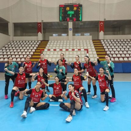 2026 Okul Sporları Hentbol Kızlar Finali’nde Şampiyonluk Sevinci