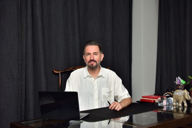 Dr. Oğuzhan Akgül, KEYF TV’de Kök Hücre ve Eksozomu Anlattı.