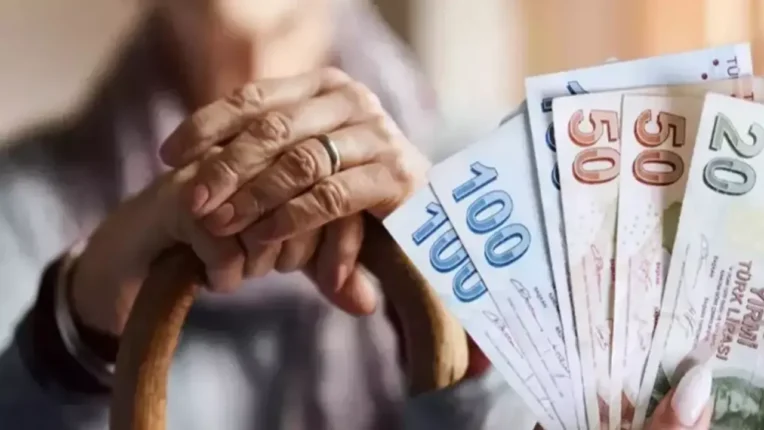 Emekliler Devlet Bankalarında Mahsur!